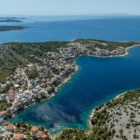 아파트 Rosemary Ražanj