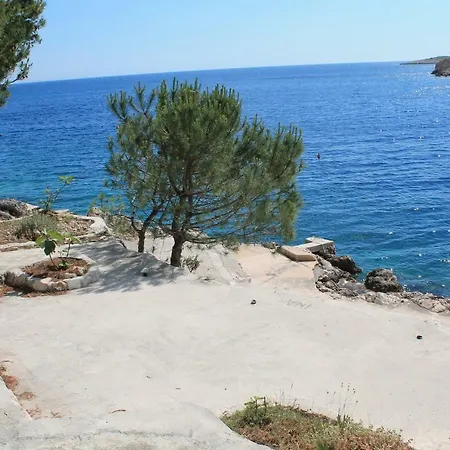 아파트 Rosemary Ražanj